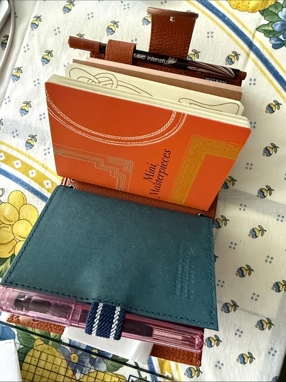 MOTERM Brown/tan Leather Organizer Notebook Cover - Picture 8 of 10